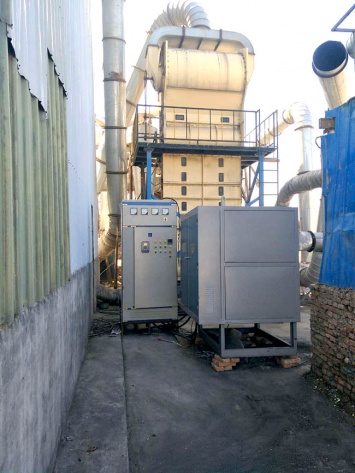 新疆维吾尔族自治区奎屯240kw电红外线热风炉运行中