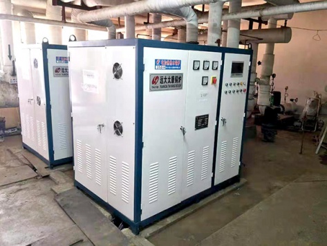 北京颐和园博物馆2台350kw电热水锅炉运行中
