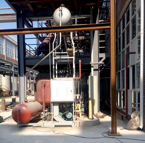 安徽省蚌埠化工厂198kw防爆电加热导热油炉运行中